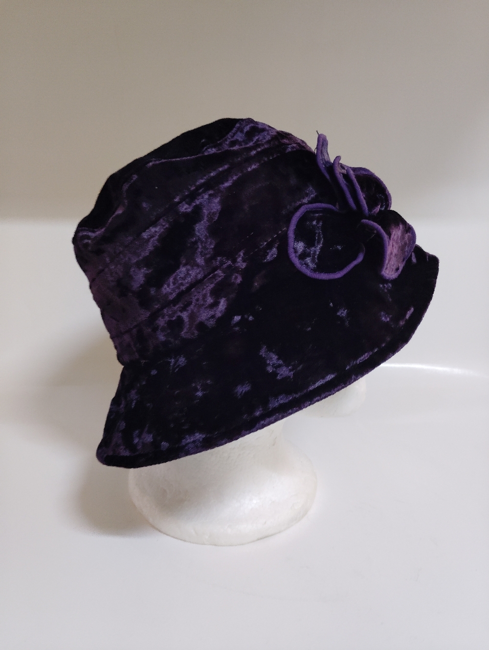 Velvet Floral Accent Cloche Hat in Deep Purple - Picture 4 of 10